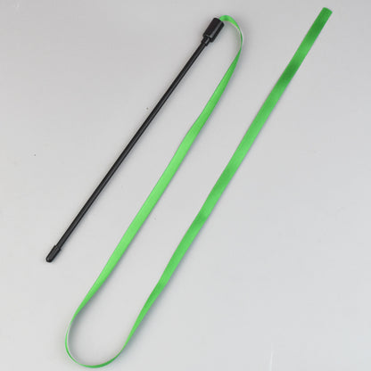 Interaktiver Katzenwedel mit buntem Band