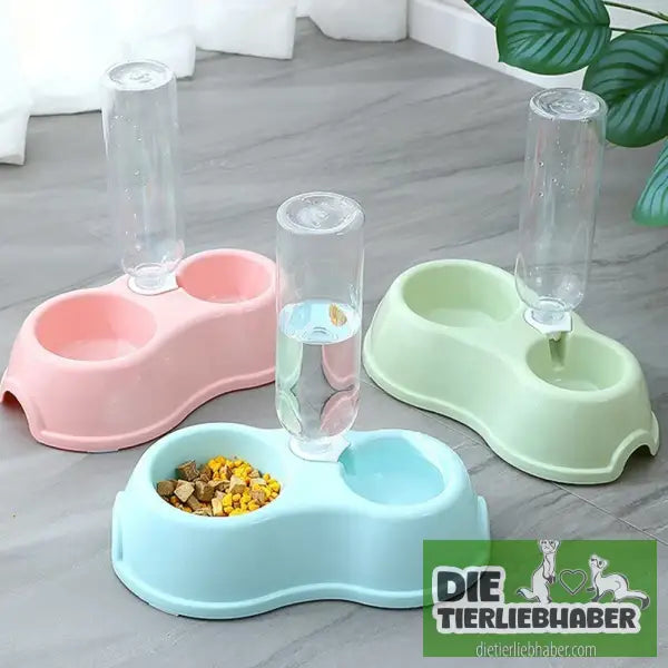 Automatischer Futter- und Wasserspender